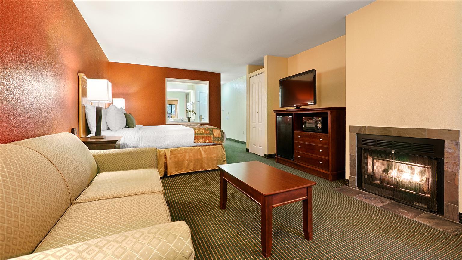 Best Western Plus Sonora Oaks Hotel And Conference Center Exterior photo