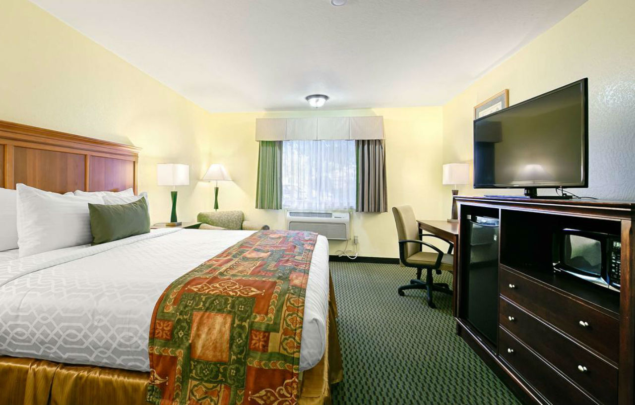 Best Western Plus Sonora Oaks Hotel And Conference Center Exterior photo